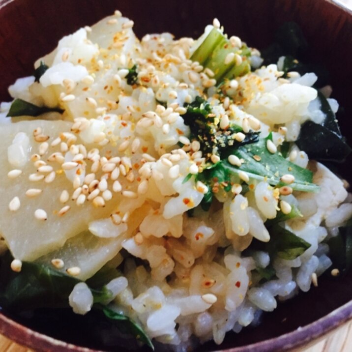 リメイク!水菜とわかめの味噌汁雑炊